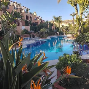 Apartamento Riviera Del Sol Piscinas Playas Y Golf, Málaga